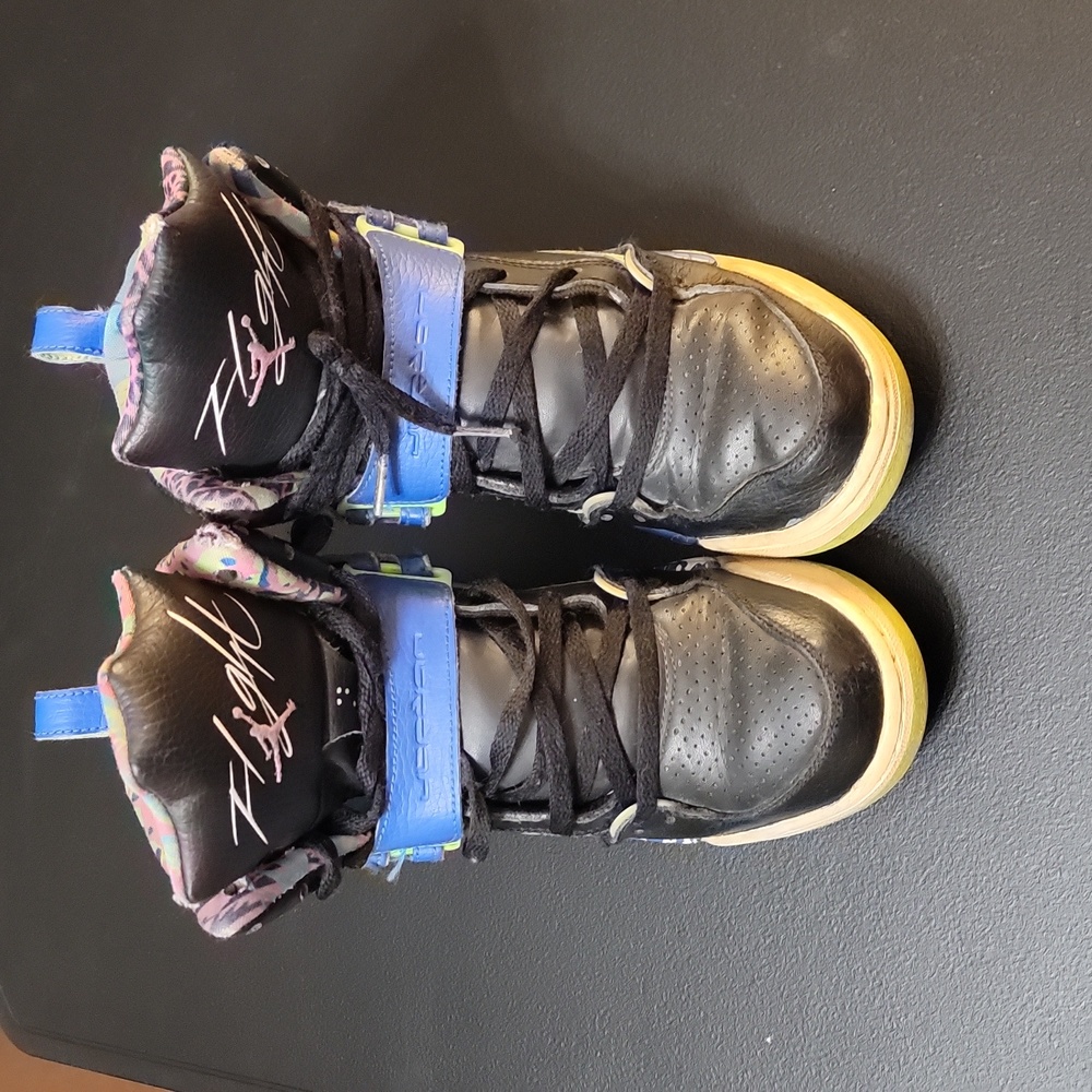 Air Jordan Flight shoes.